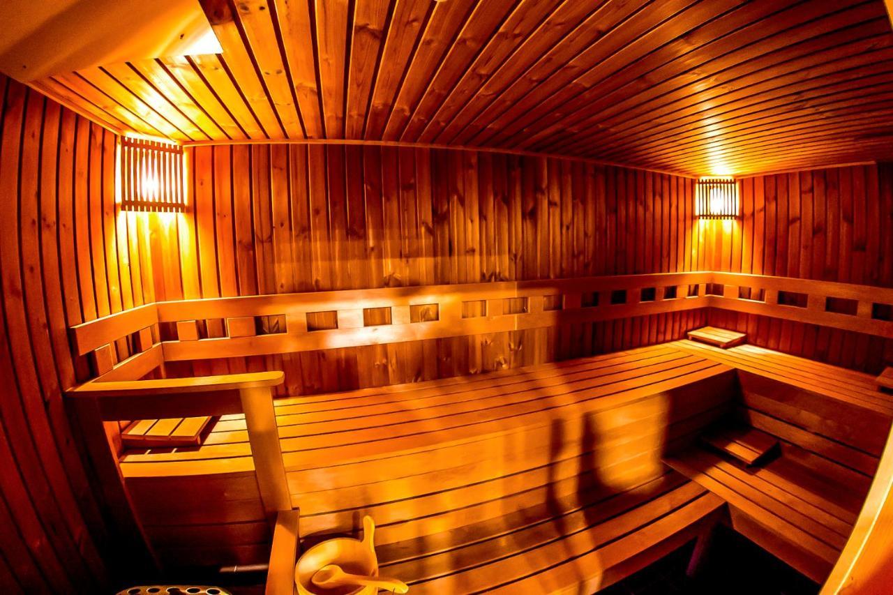 Cvse Clubhaz Es Panzio Bed & Breakfast Cegled Ngoại thất bức ảnh
