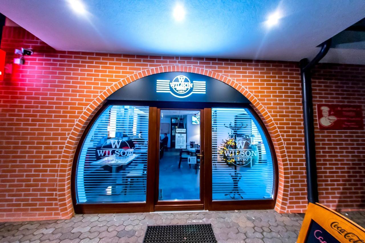 Cvse Clubhaz Es Panzio Bed & Breakfast Cegled Ngoại thất bức ảnh